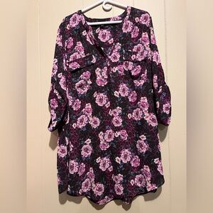 Torrid Harper georgette pullover 3/4 sleeve tunic blouse in a pink and black